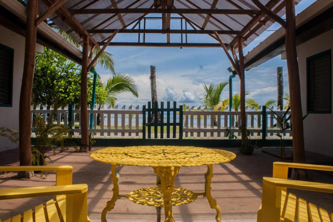 Dona Mara Gastro Hotel โบกัสทาวน์ ภายนอก รูปภาพ