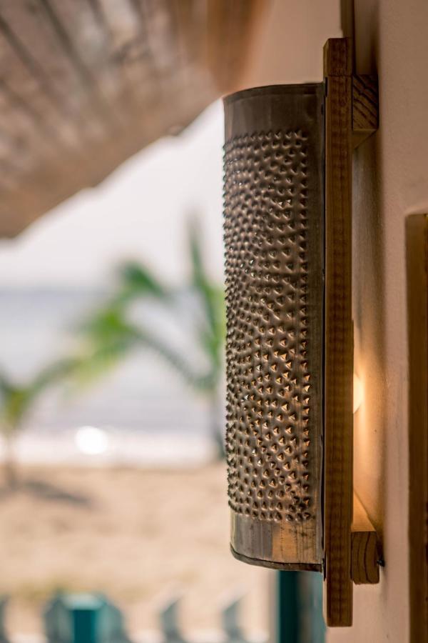 Dona Mara Gastro Hotel โบกัสทาวน์ ภายนอก รูปภาพ